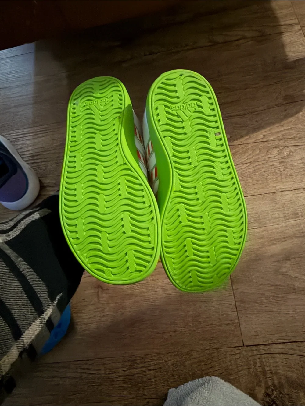 Kids White & Green Athletic Sneakers with Purple Lining buzz lightyear adidas
